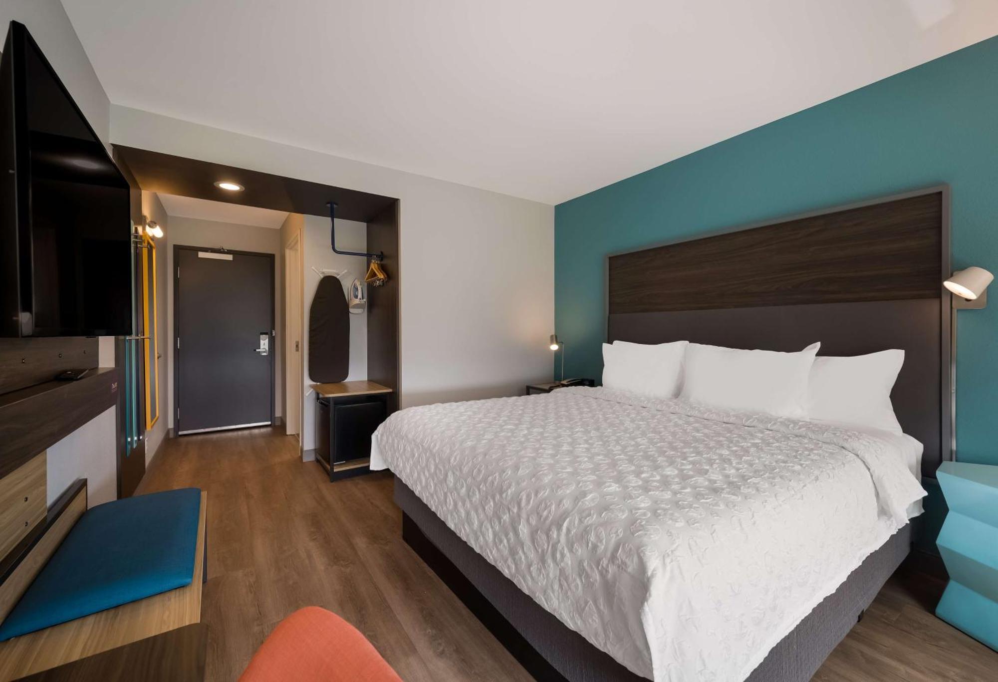 Tru By Hilton Novi Detroit Exterior foto